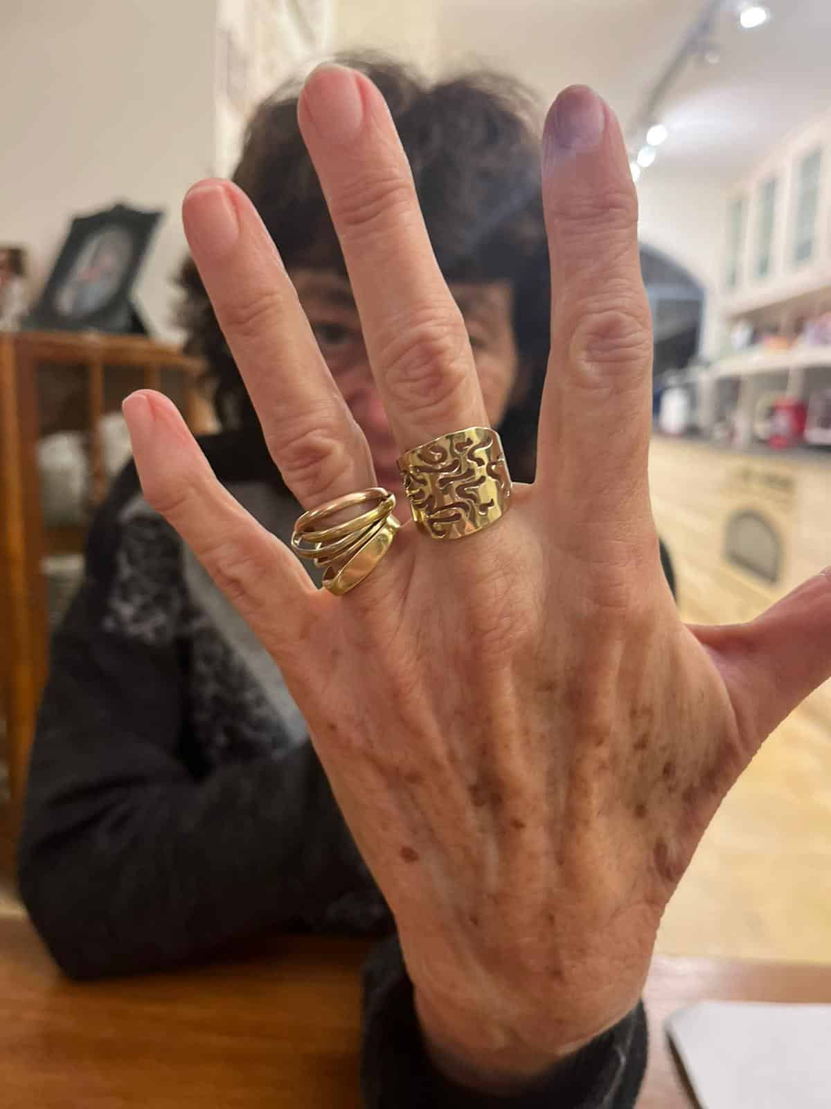 טבעת שמות זהב לאמא